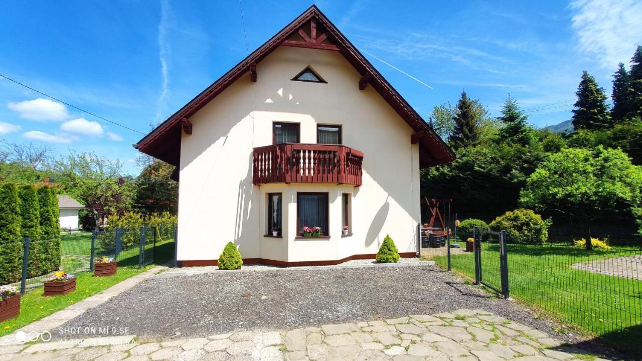Dom U Gazdy Przy Gondoli Villa Щирк Екстериор снимка